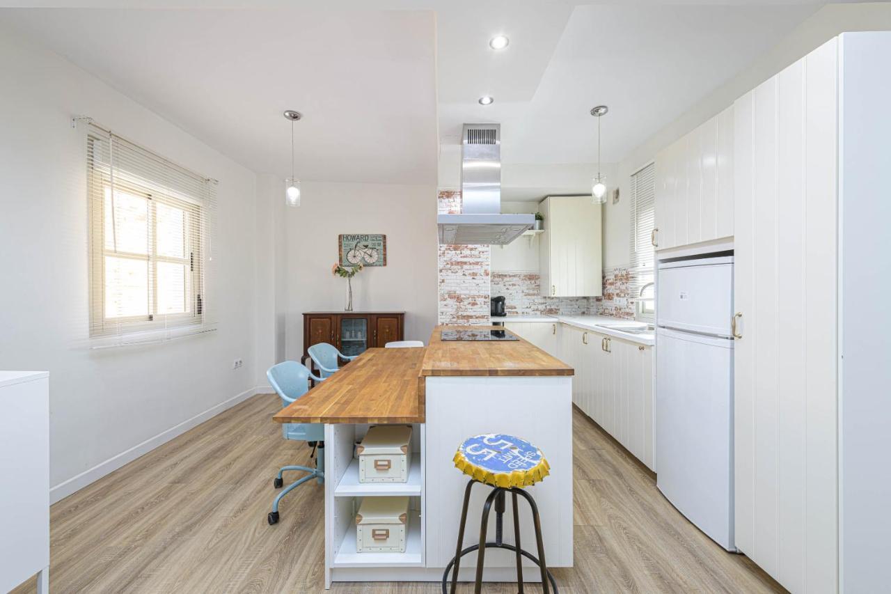 Wintowinrentals Genial Apartamento, Centrico Y Silencioso Málaga Dış mekan fotoğraf