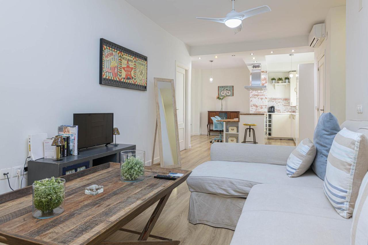 Wintowinrentals Genial Apartamento, Centrico Y Silencioso Málaga Dış mekan fotoğraf